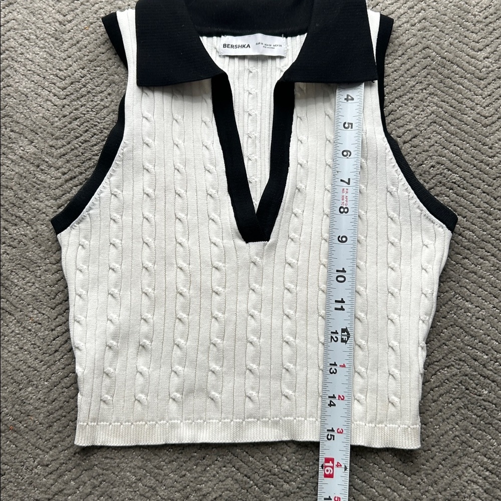 Bershka Cream Cable Knit Sleeveless Polo Top Contrast Collar Preppy Size M - Picture 7 of 7